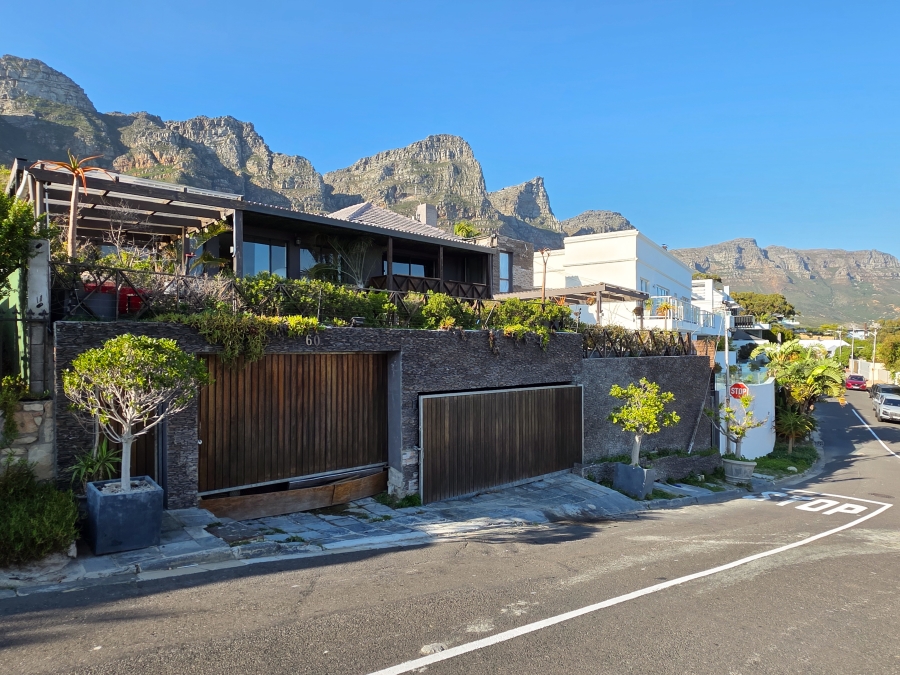 12 Bedroom Property for Sale in Camps Bay Western Cape